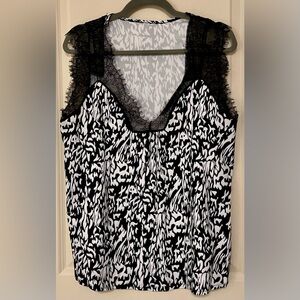 Lace-edge Sleeveless Shirt